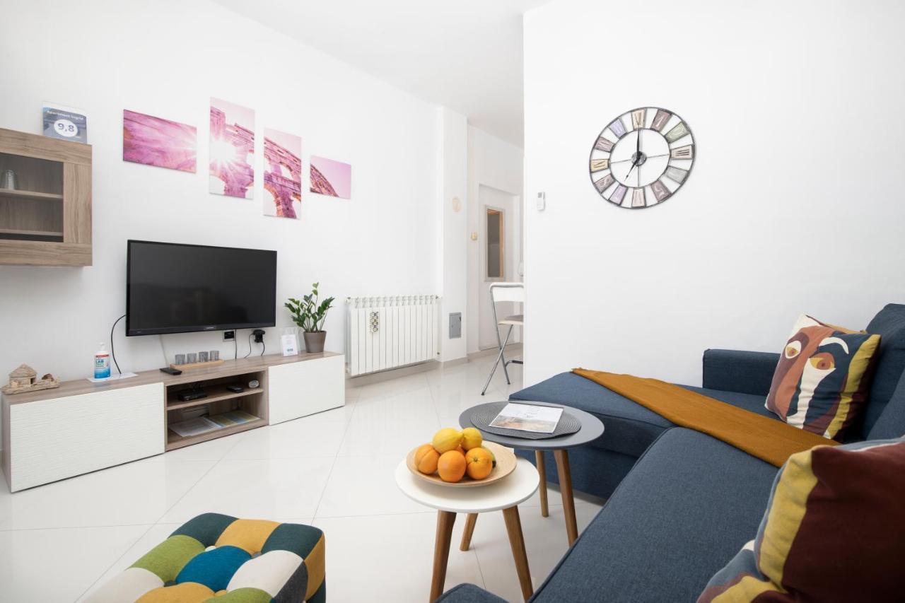 Apartments Ingrid Pula Extérieur photo